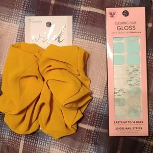 NWT Nail Strips and Scunci Bundle